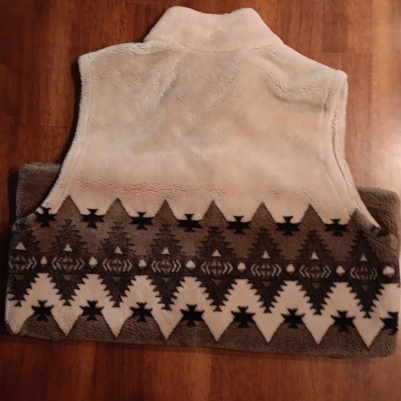 Womens L Cleo vest - Picture 2 of 3